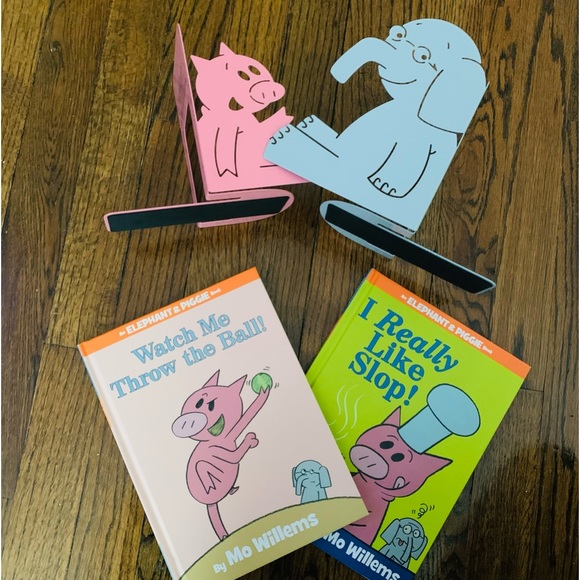 Elephant & Piggie Other Mo Willems Collection Metal Bookends Two